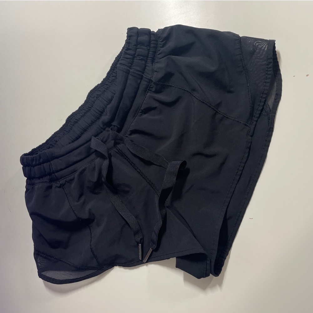 Lululemon size 2 navy shorts